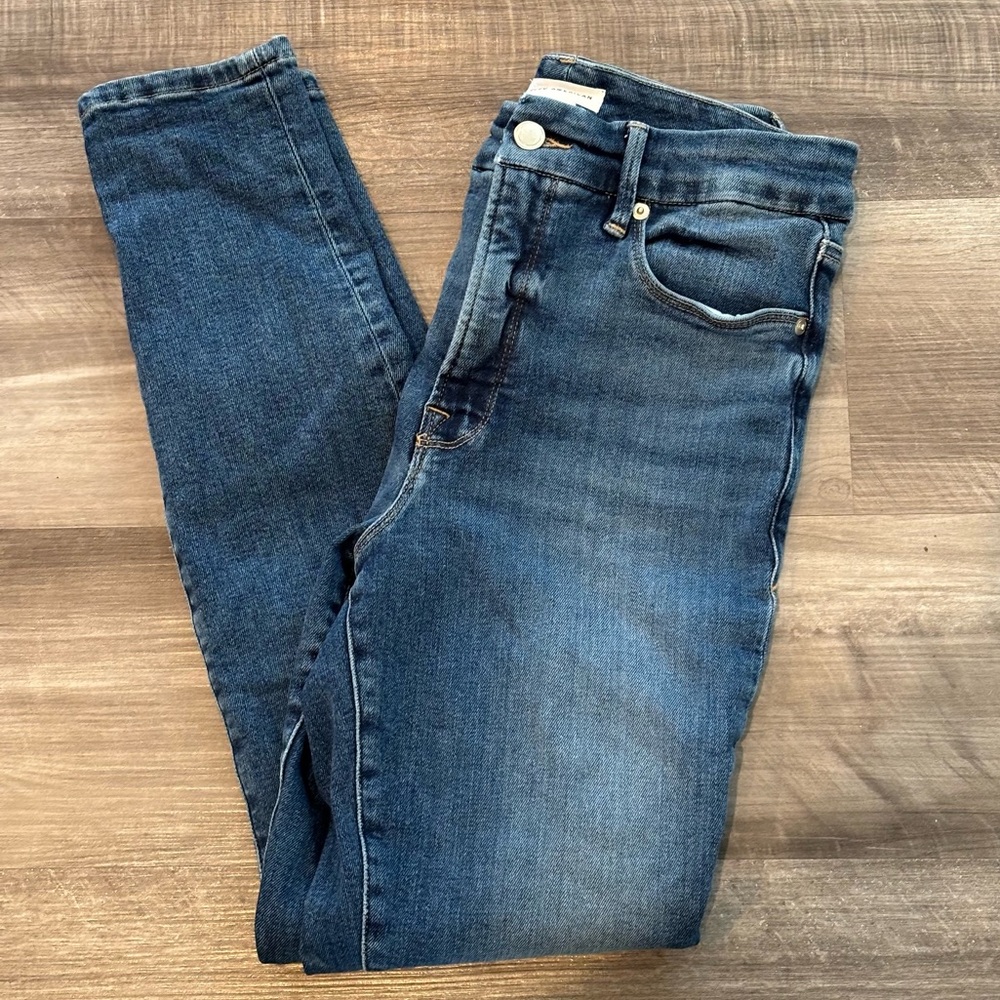 Good American skinny jeans size 6 / 28 NWOT!!